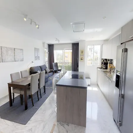 Modern Sea-side For 6 ماربيا